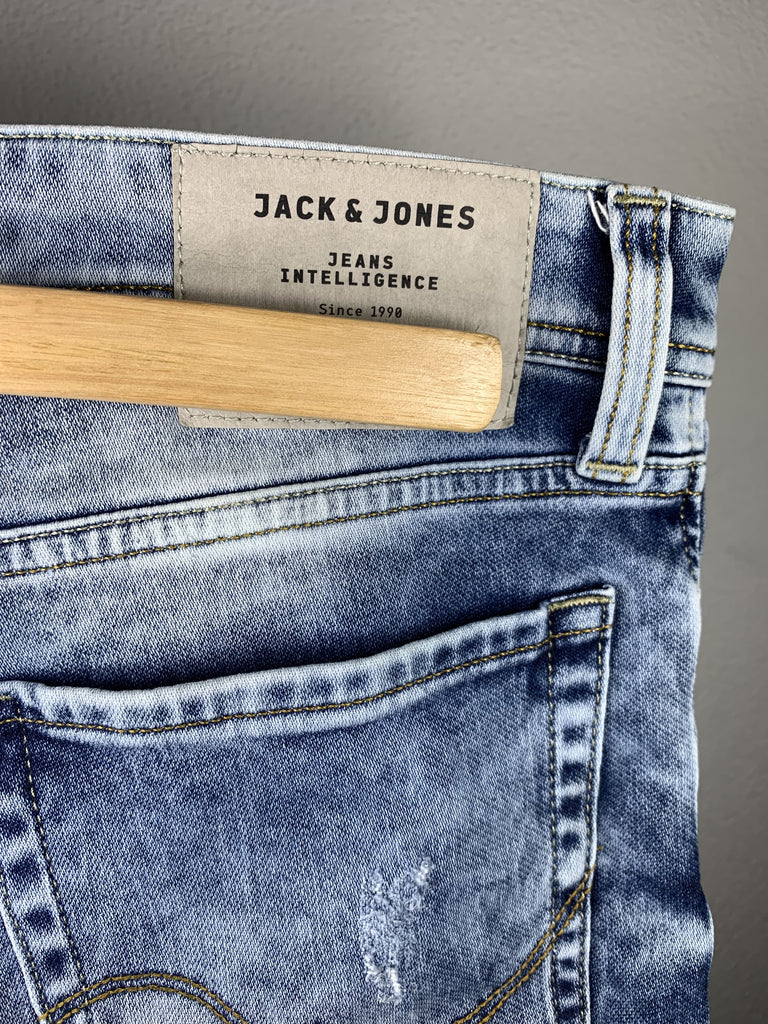 Jack&Jones Shorts Grösse S - secondhandkiste.ch